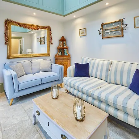 Host & - Harold * Whitby